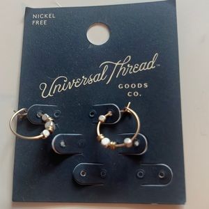Universal thread earrings